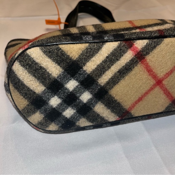 Burberrys Blue Label Wool Nova Check Tote VINTAGE Burberry Leather Trim - Picture 16 of 16
